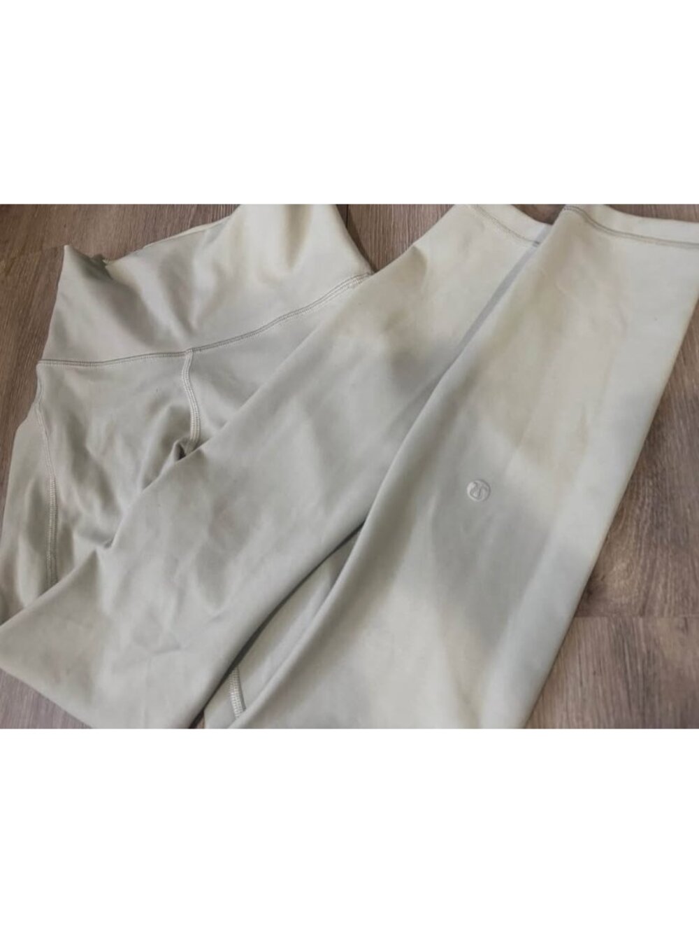 Lululemon wunder train high rise with pockets
